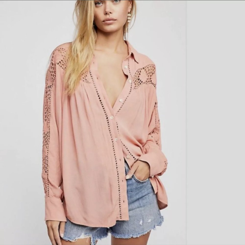 Free People Baby Pink Katie Bird Button Down Lace Blouse Shirt L